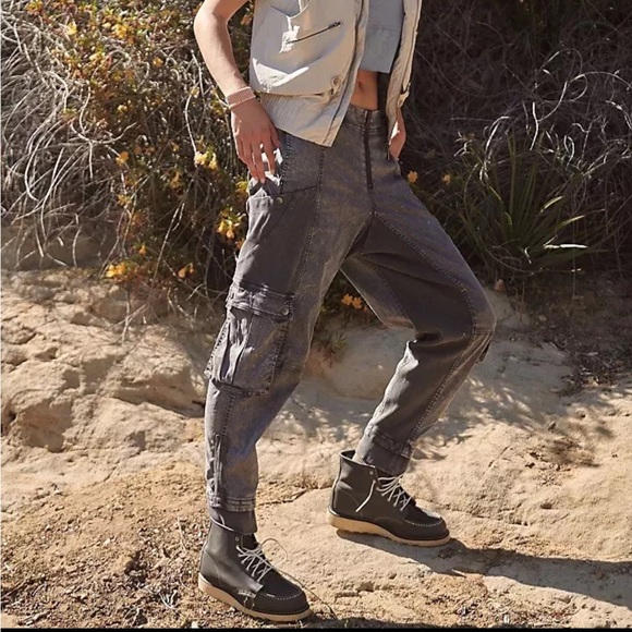 Free people Fast Track Pants Medium - Picture 6 of 11